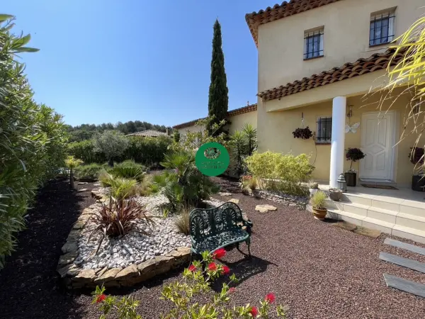 La Seyne-sur-Mer 83500 – Vente maison/villa 5&nbsp;pièces 3&nbsp;chambres