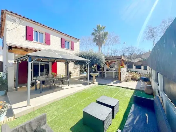 Saint-Cyr-sur-Mer 83270 – Vente maison/villa 5&nbsp;pièces 3&nbsp;chambres