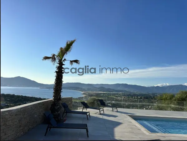 Grosseto-Prugna 20128 – Vente de prestige appartement 3&nbsp;pièces 2&nbsp;chambres