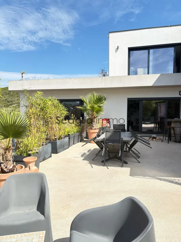 Pietrosella 20166 – Vente maison/villa 5&nbsp;pièces 4&nbsp;chambres