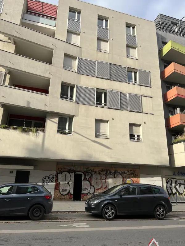 Grenoble 38000 – Vente local