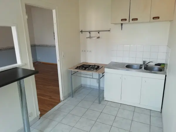 Conches-en-Ouche 27190 – Vente immeuble