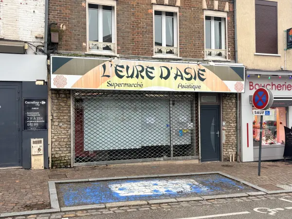 Évreux 27000 – Location local