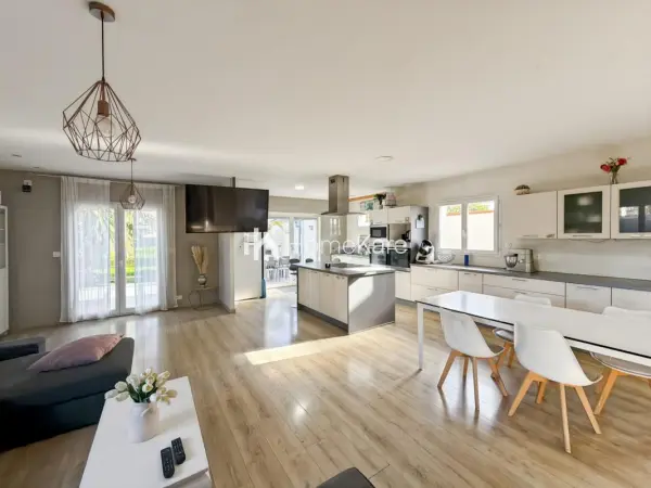 Toulouse 31100 – Vente maison/villa 8&nbsp;pièces 6&nbsp;chambres